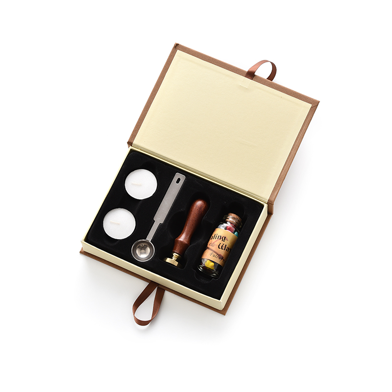  Wedding Partiy Invitations Personalized Custom made Logo Wax Sealing Wax Seal Stamp Paper Box with Spoon Candles Handle Wax Beads 